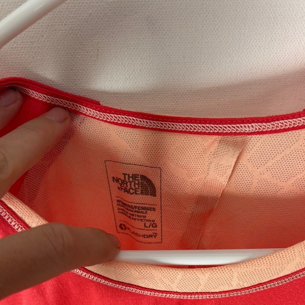 The North Face Top - Women's Large - Picture 2 of 4